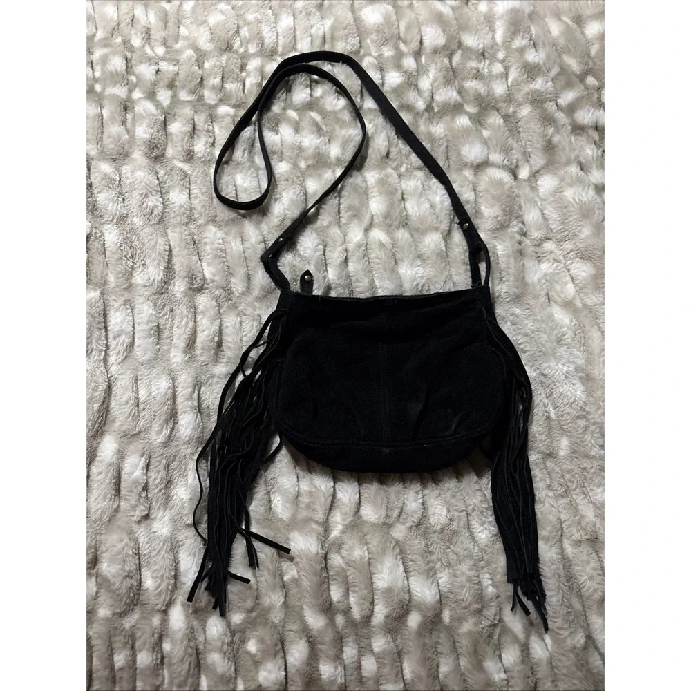 Mossimo Crossbody Black Leather Fringe Small Bag Boho Festival Hippie Zippered